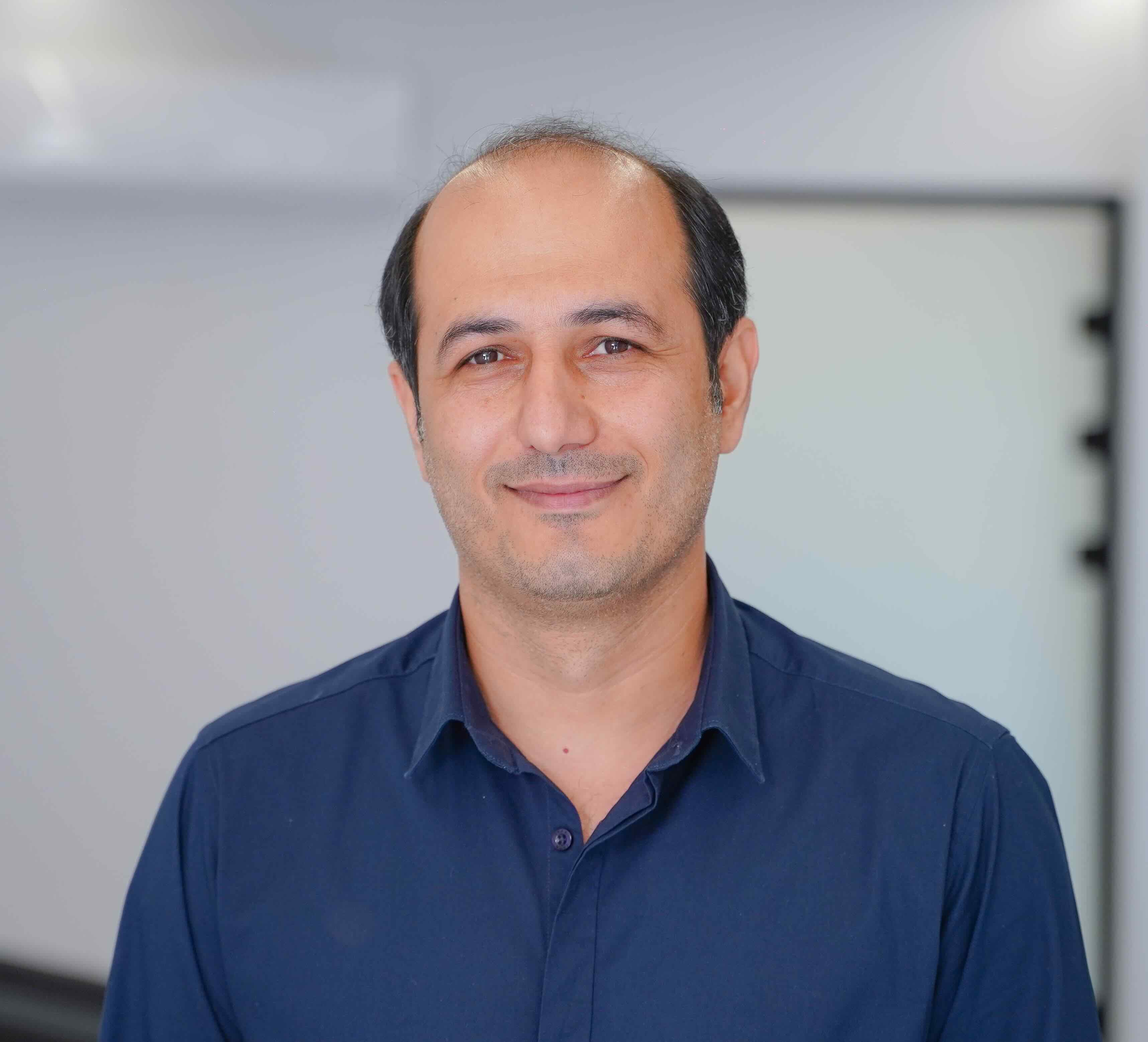  ایمان قربانی