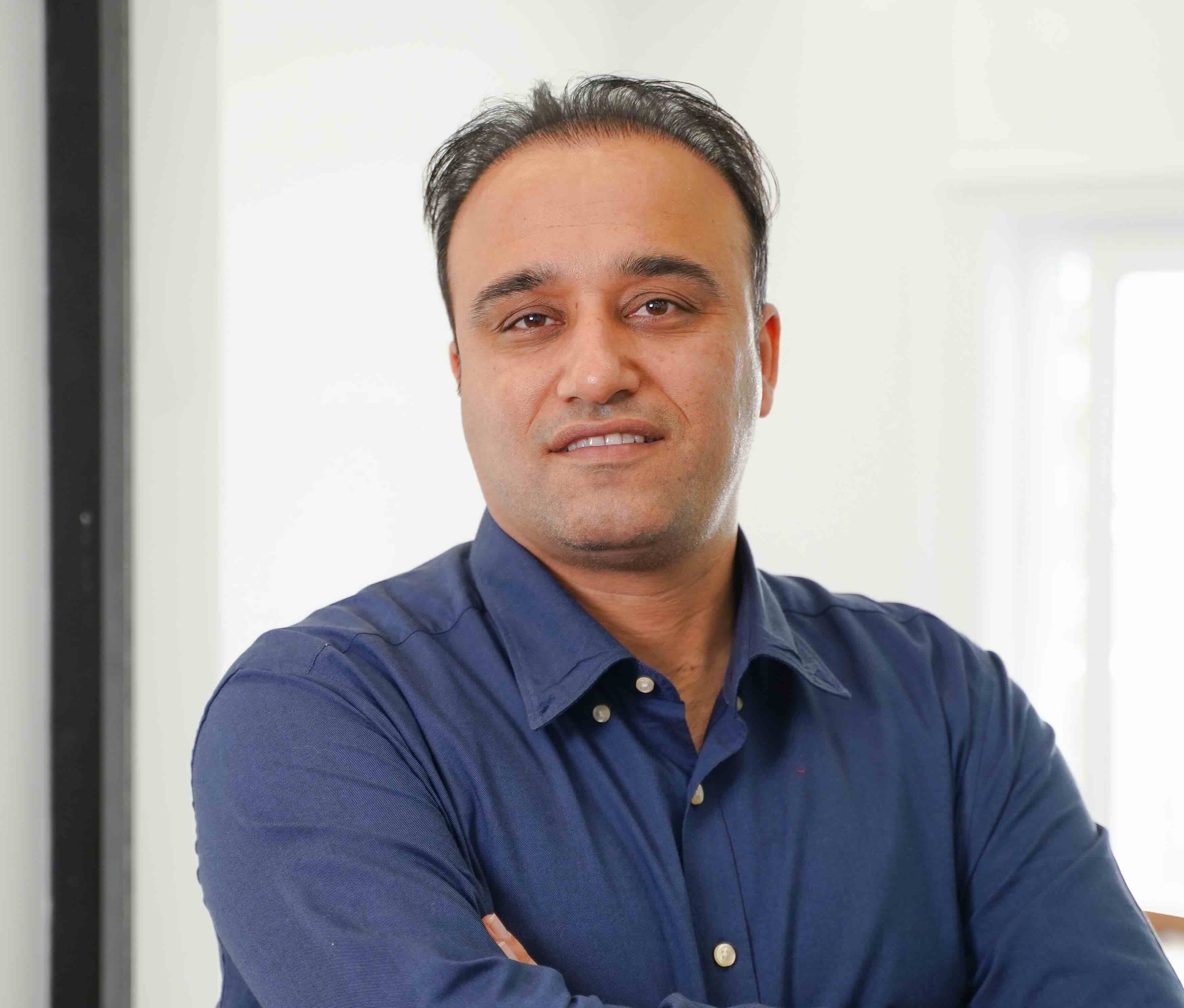 کامران کریمی