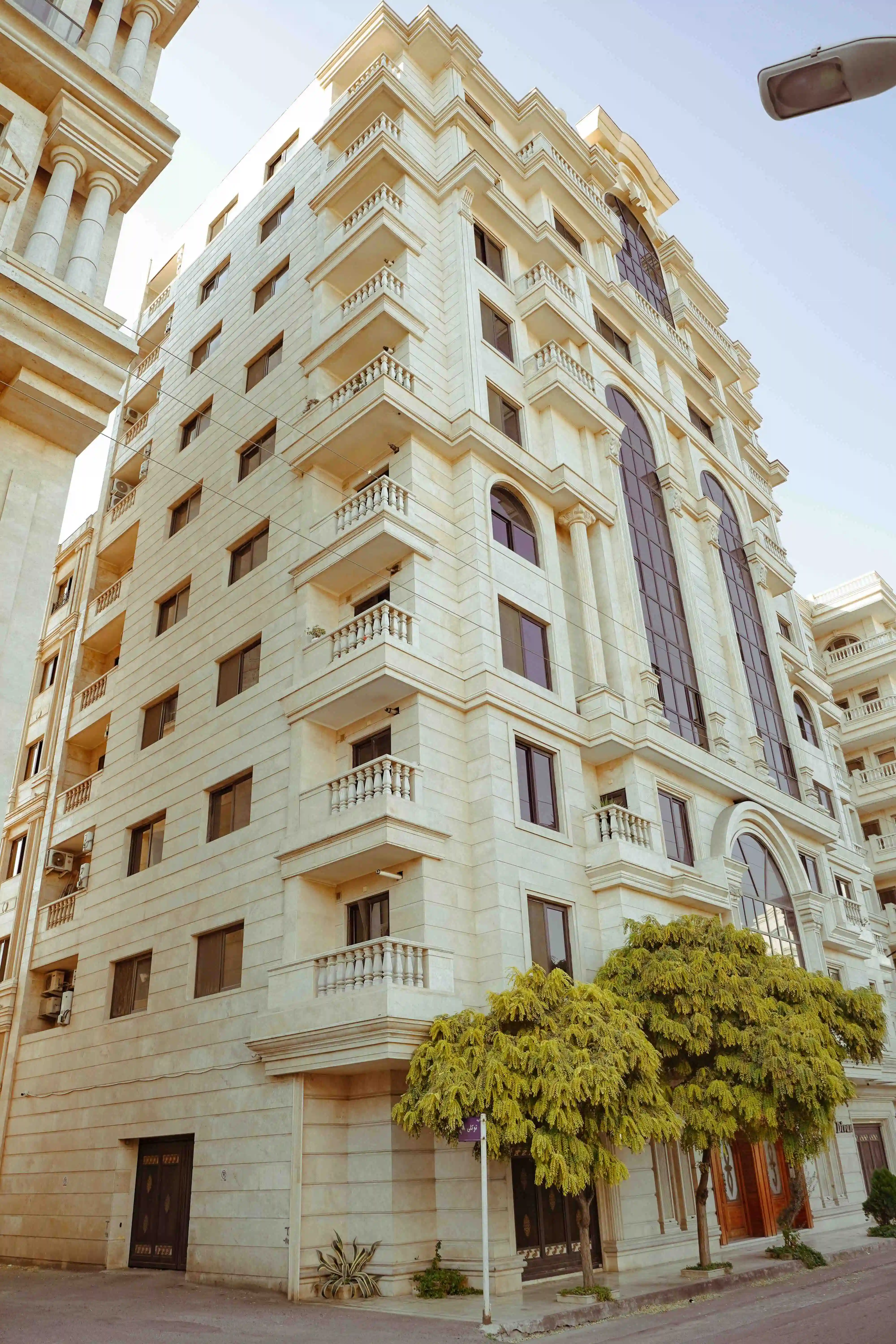 image for DIVAN TAVAKOL