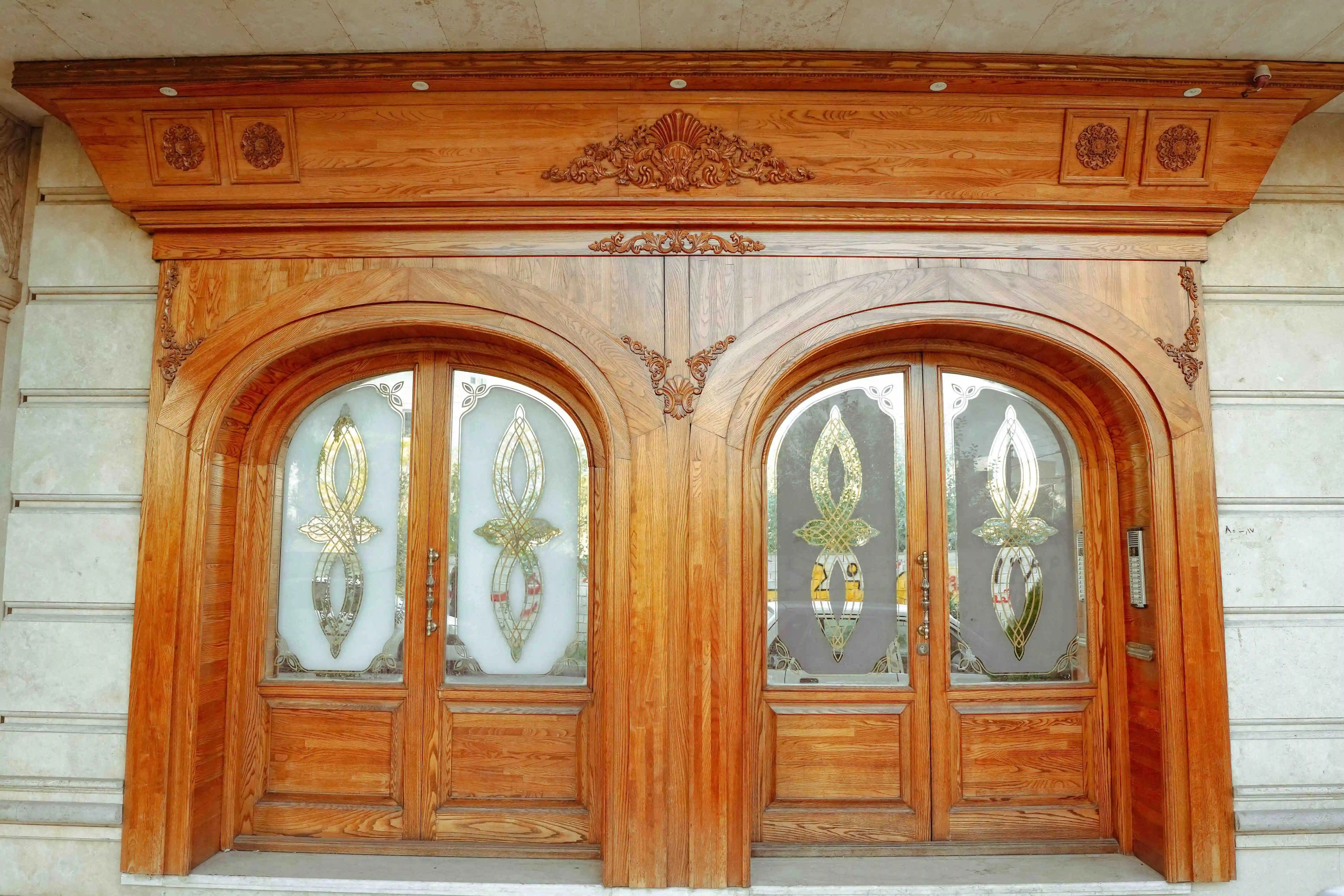 چالش مدیریت زمان و منابع در اجرای پروژههای ساختمانی